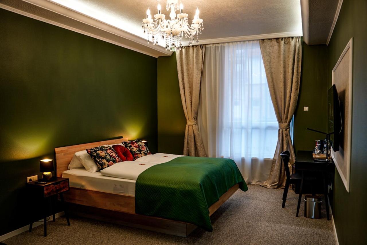 Hotel Residenz Luxury Apartments เมทซิงเงน ภายนอก รูปภาพ