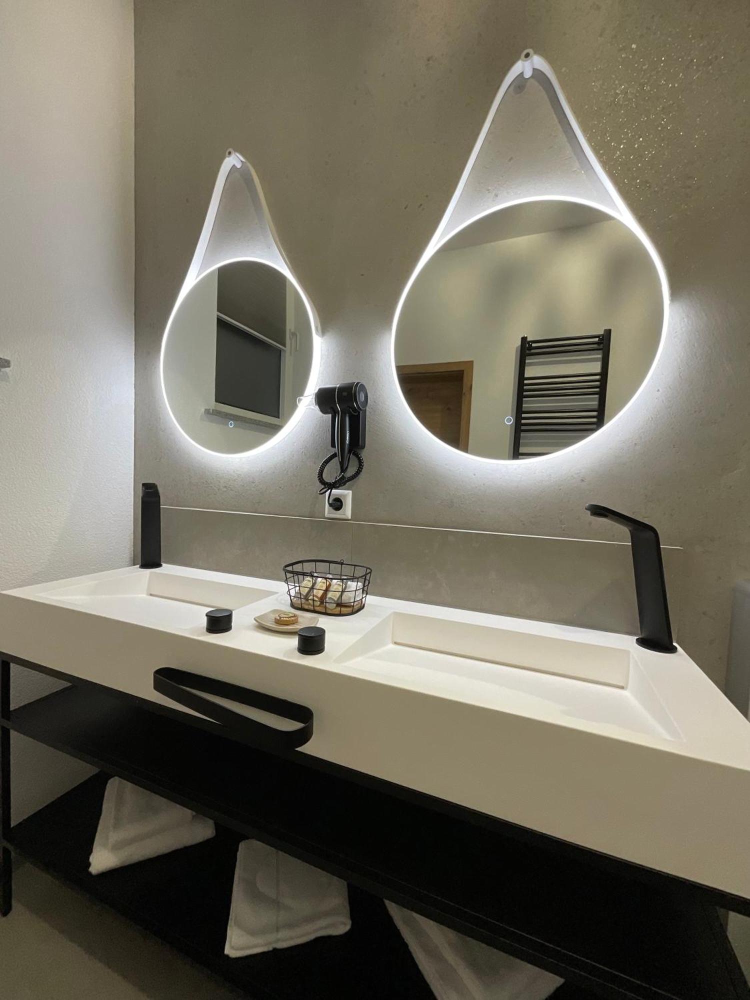 Hotel Residenz Luxury Apartments เมทซิงเงน ภายนอก รูปภาพ